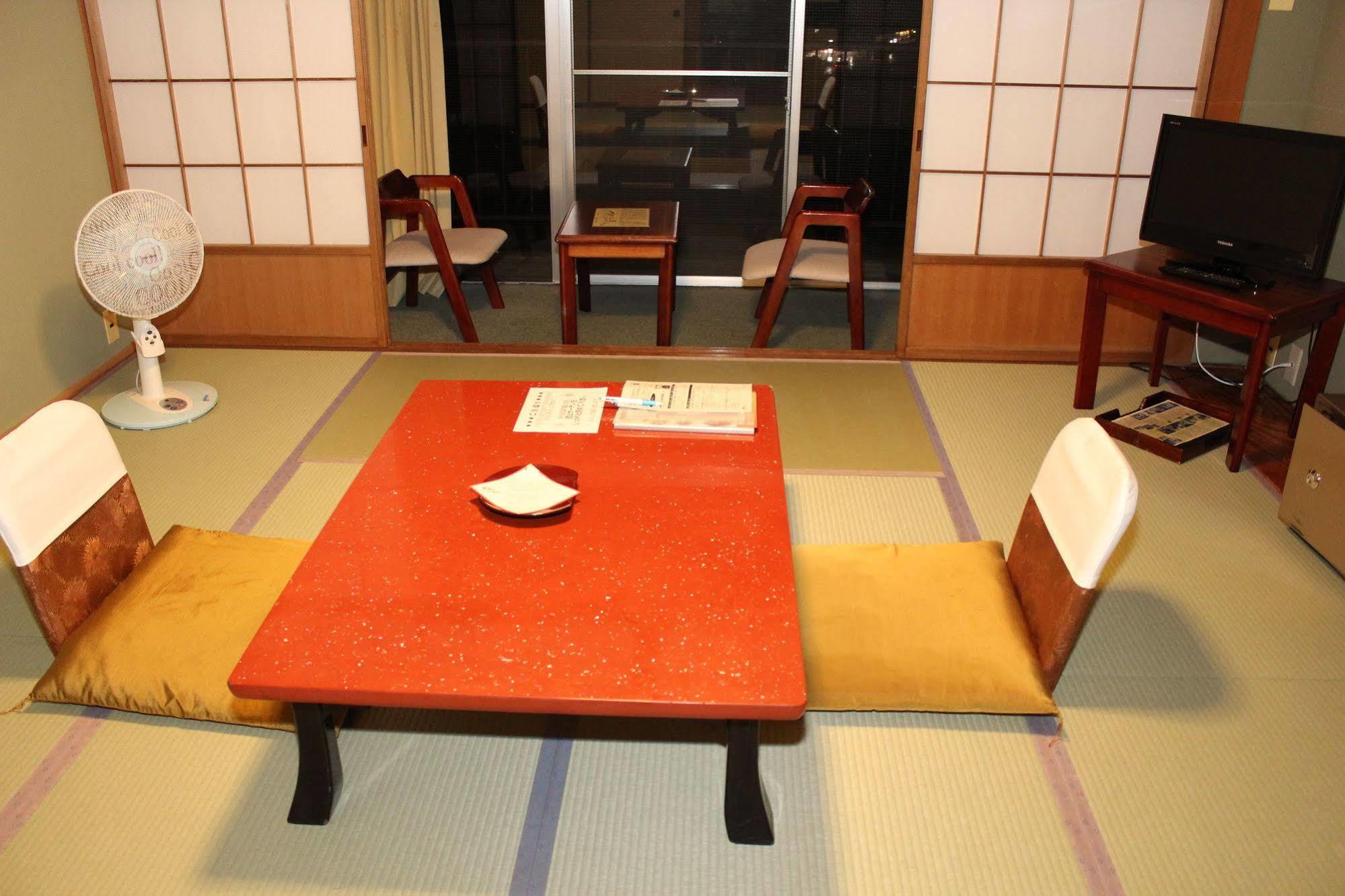 Takahan Yuzawa  Extérieur photo