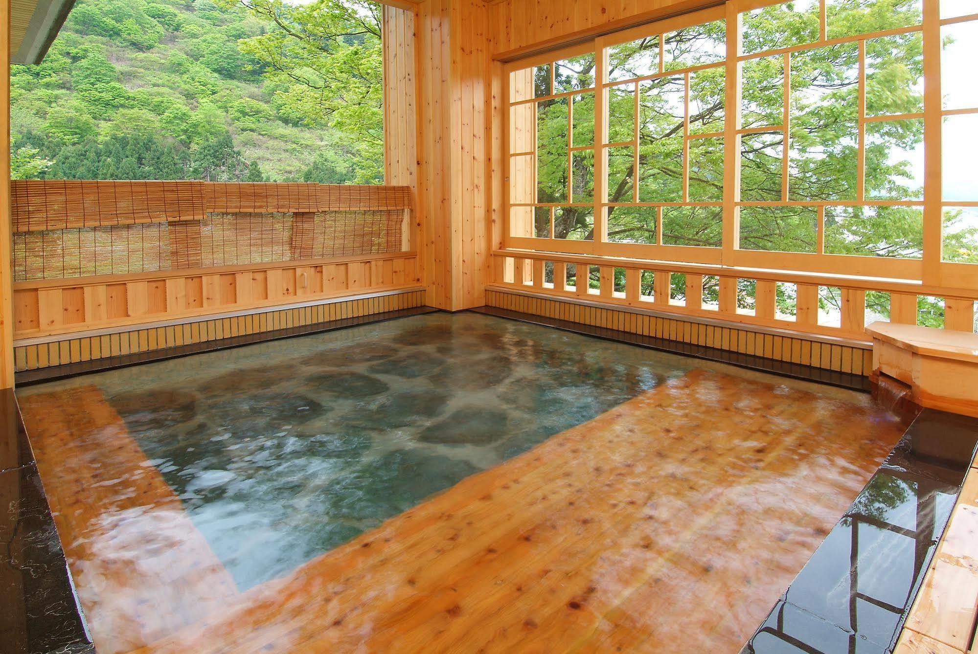 Takahan Yuzawa  Extérieur photo